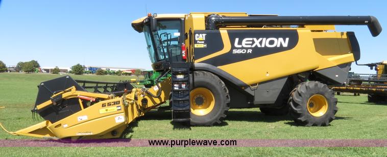image for item F8776 2009 Caterpillar Lexion 560R 2WD combine