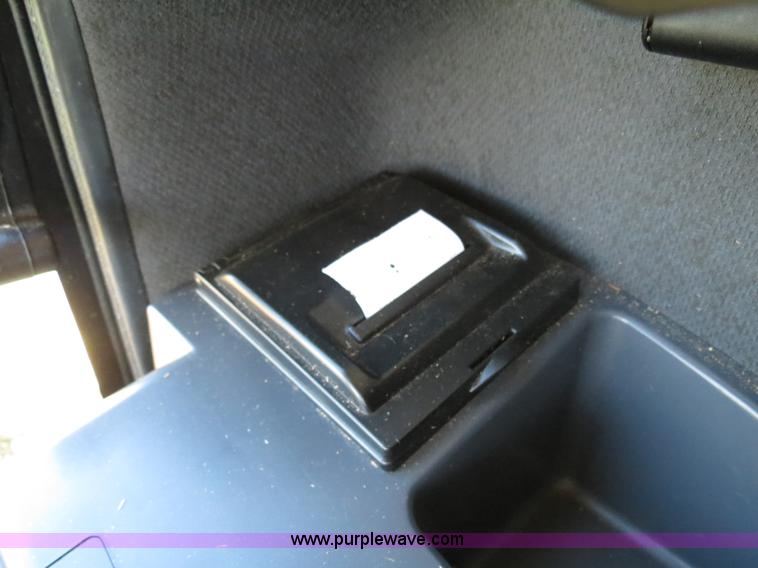 image for item F8776 2009 Caterpillar Lexion 560R 2WD combine