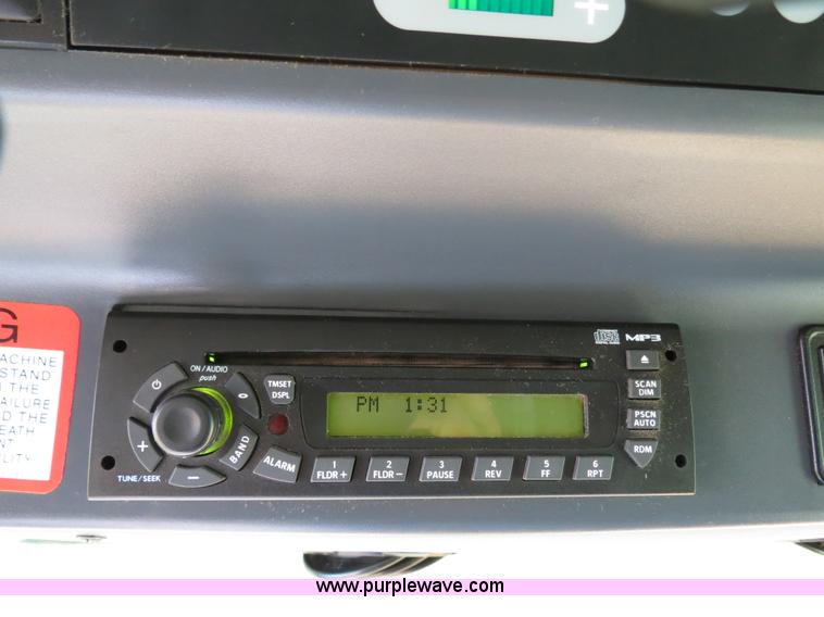 image for item F8776 2009 Caterpillar Lexion 560R 2WD combine