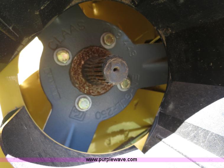 image for item F8776 2009 Caterpillar Lexion 560R 2WD combine