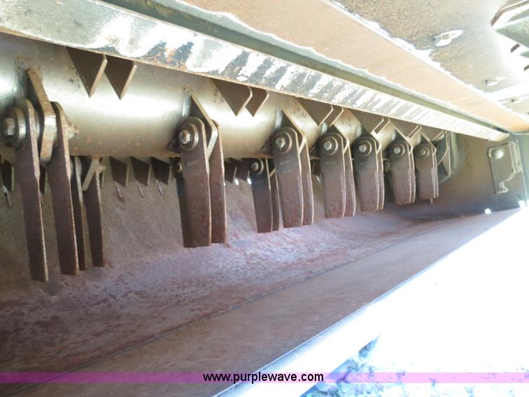 image for item F8776 2009 Caterpillar Lexion 560R 2WD combine