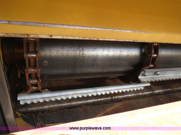 image for item F8776 2009 Caterpillar Lexion 560R 2WD combine