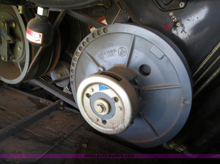 image for item F8776 2009 Caterpillar Lexion 560R 2WD combine