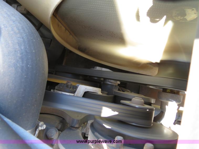 image for item F8776 2009 Caterpillar Lexion 560R 2WD combine