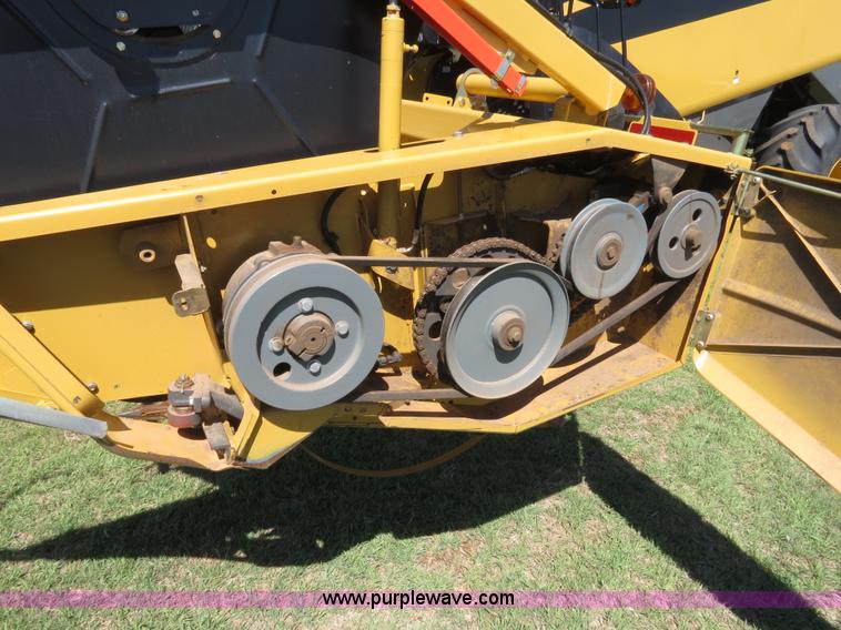 image for item F8776 2009 Caterpillar Lexion 560R 2WD combine