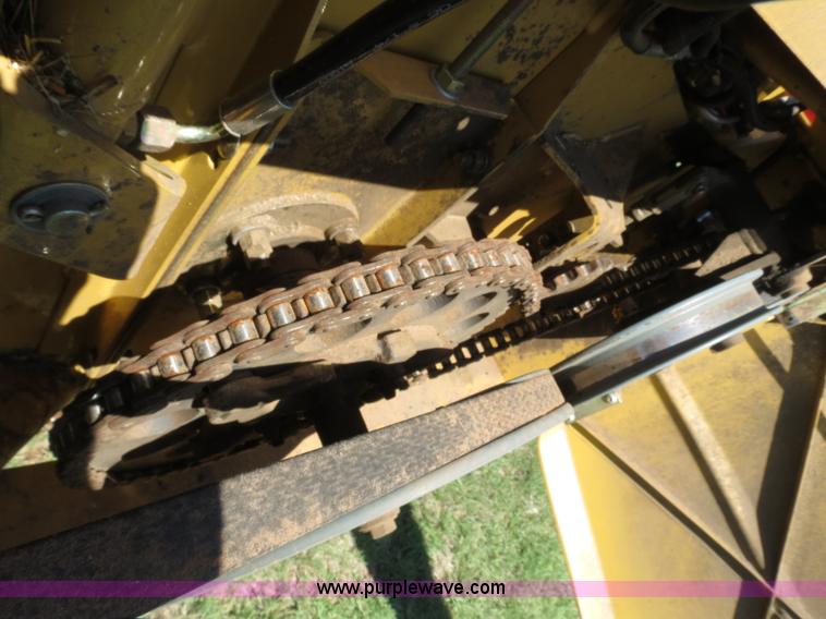 image for item F8776 2009 Caterpillar Lexion 560R 2WD combine