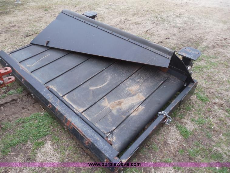 image for item F8802 2008 RCI RC0520 windrow attachment