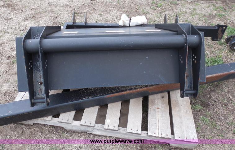 image for item F8802 2008 RCI RC0520 windrow attachment