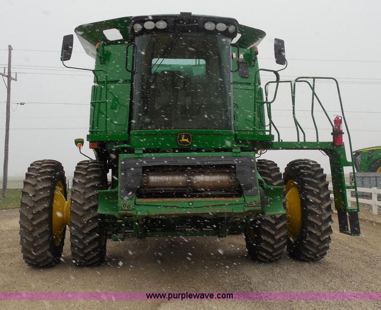 image for item F8804 2010 John Deere 9770 STS 2WD combine