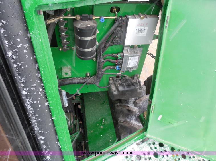 image for item F8804 2010 John Deere 9770 STS 2WD combine