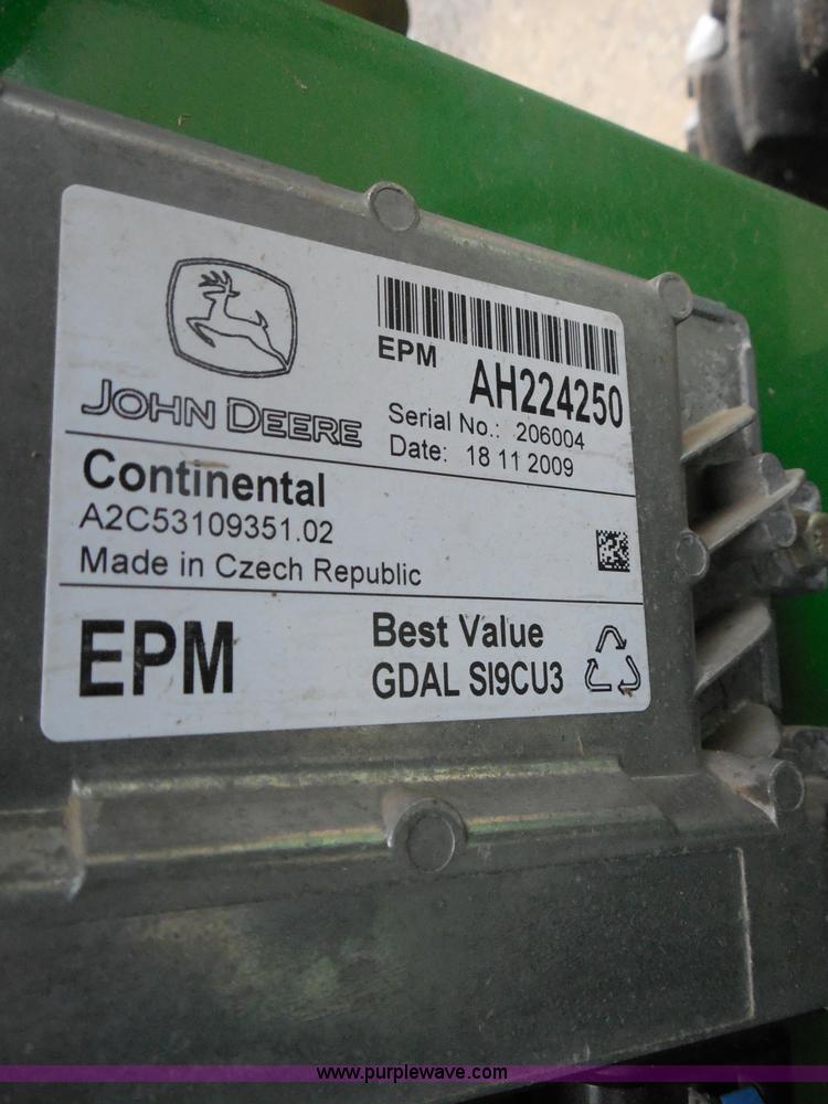 image for item F8804 2010 John Deere 9770 STS 2WD combine