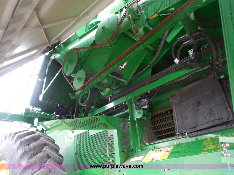 image for item F8804 2010 John Deere 9770 STS 2WD combine
