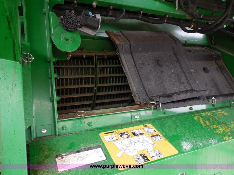 image for item F8804 2010 John Deere 9770 STS 2WD combine