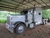 2006 Peterbilt 379 semi truck 913,253 miles on odometer 28,834 hours on meter Miles and hours may va...