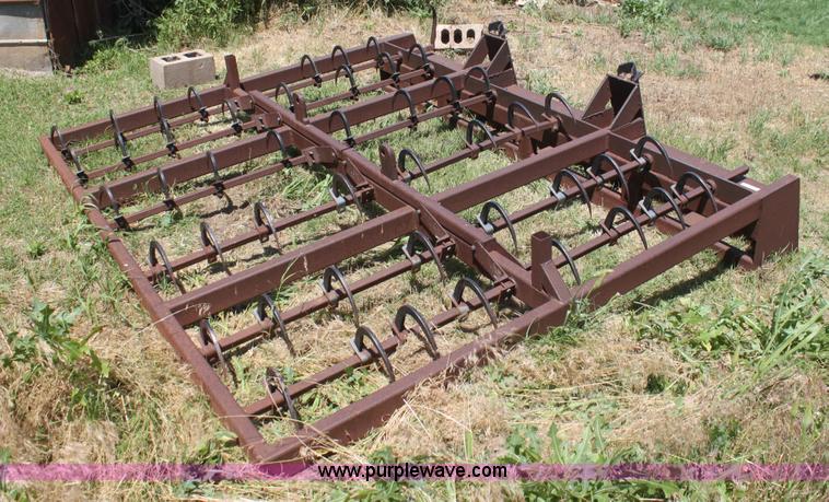 image for item AE9213 Small square bale pickup attachment