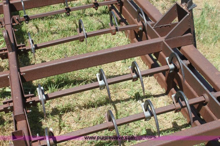 image for item AE9213 Small square bale pickup attachment