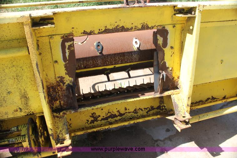 image for item AE9215 John Deere 7' grass pickup attachment