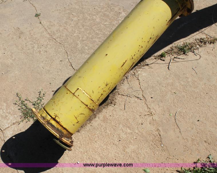 image for item AE9215 John Deere 7' grass pickup attachment