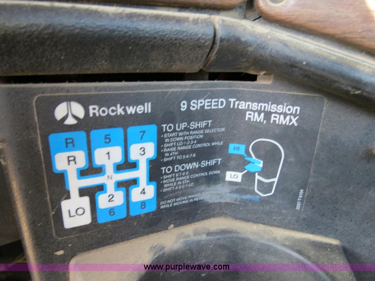 image for item B4607 1994 Freightliner FLD112 semi truck