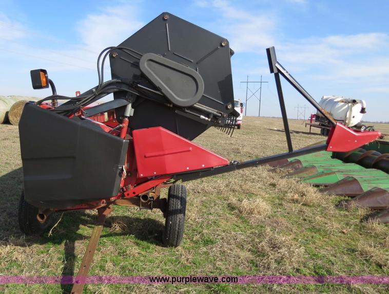 image for item B4609 1998 Case IH 1020 25' flex head header