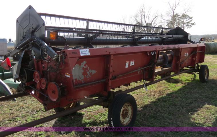 image for item B4609 1998 Case IH 1020 25' flex head header