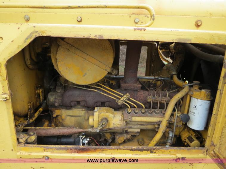 image for item B4774 1970 Caterpillar D6C dozer