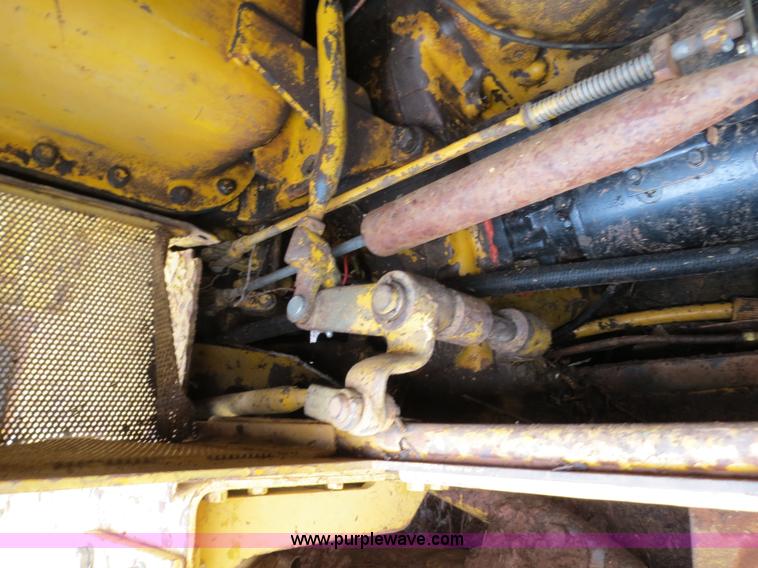 image for item B4774 1970 Caterpillar D6C dozer