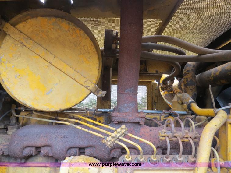 image for item B4774 1970 Caterpillar D6C dozer