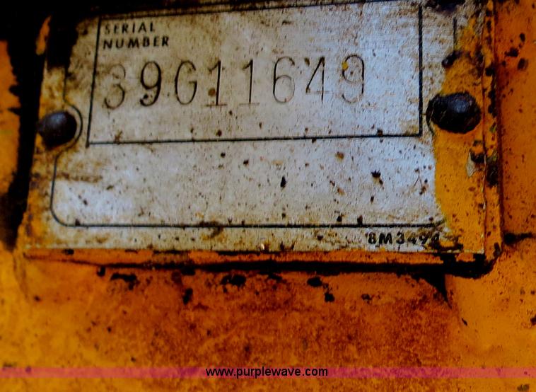 image for item B4774 1970 Caterpillar D6C dozer