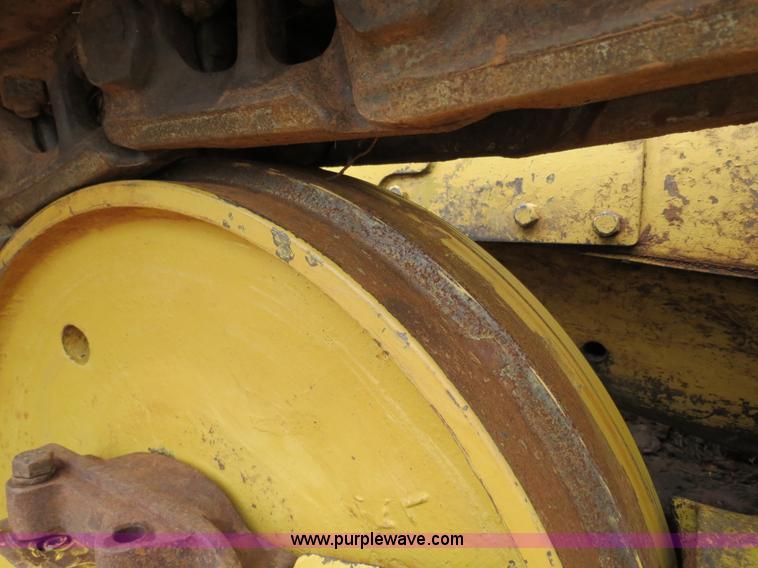 image for item B4774 1970 Caterpillar D6C dozer