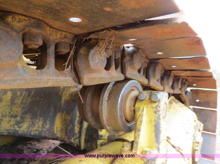 image for item B4774 1970 Caterpillar D6C dozer