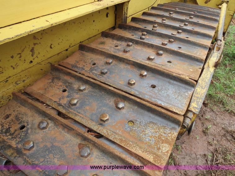image for item B4774 1970 Caterpillar D6C dozer