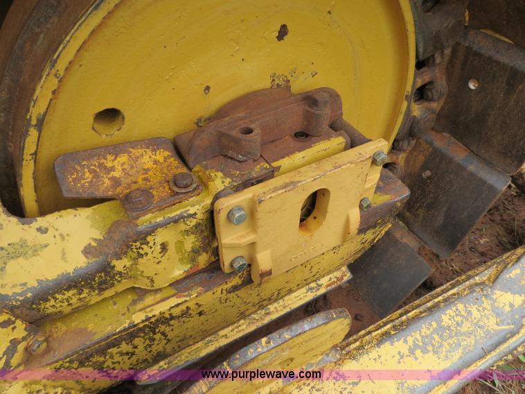 image for item B4774 1970 Caterpillar D6C dozer