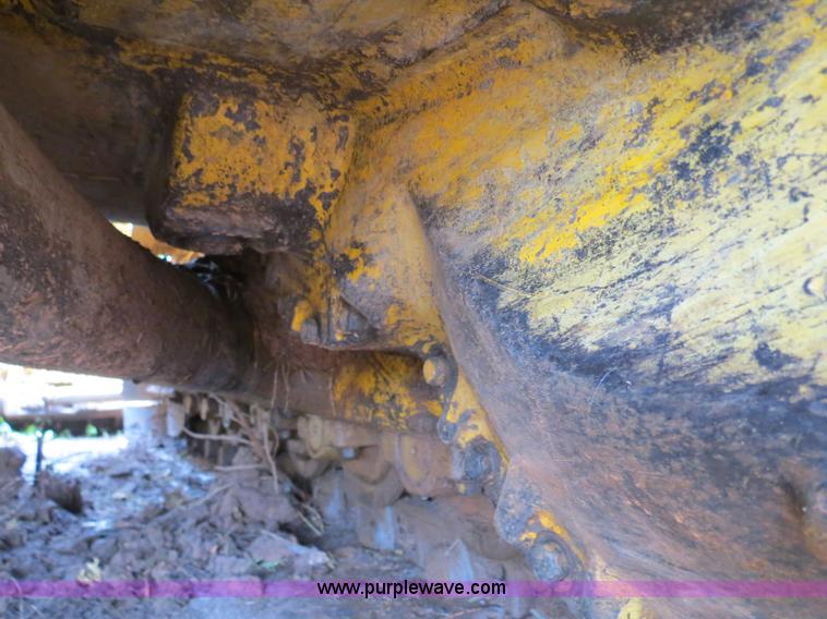 image for item B4774 1970 Caterpillar D6C dozer