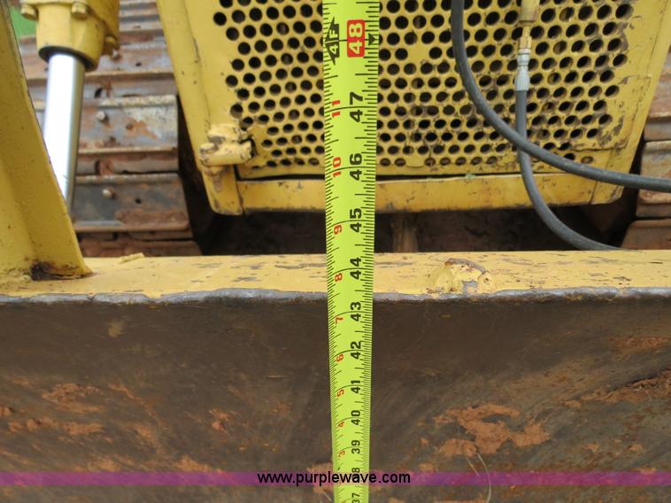 image for item B4774 1970 Caterpillar D6C dozer