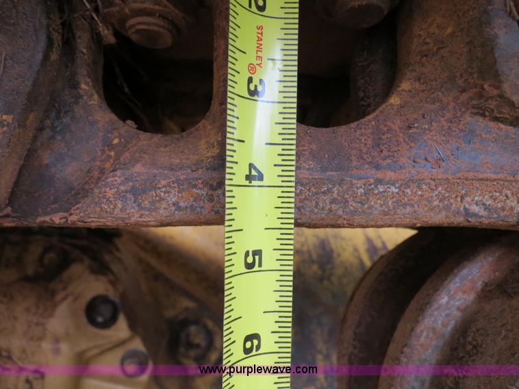 image for item B4774 1970 Caterpillar D6C dozer