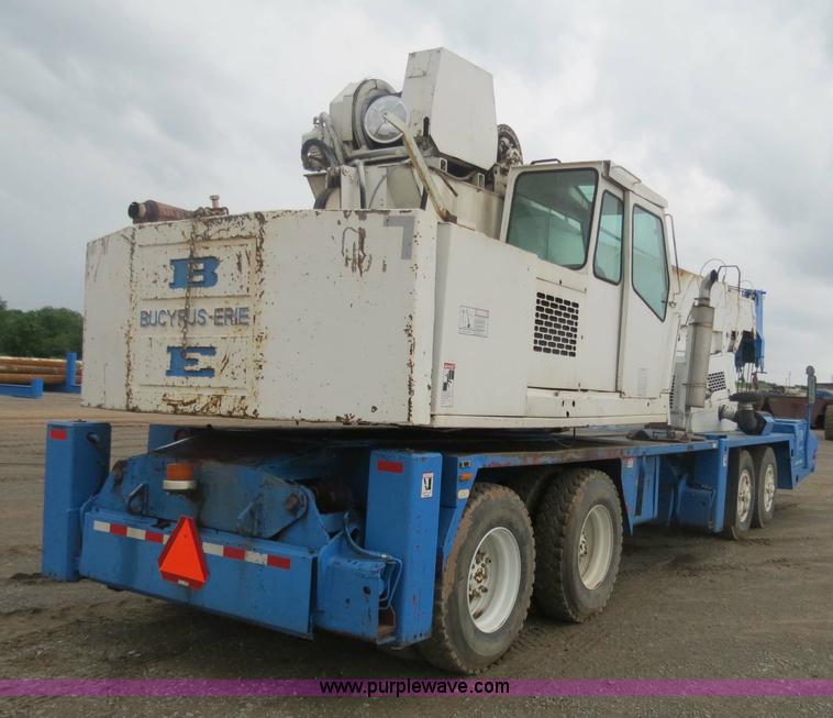 image for item B4783 1968 Bucyrus Erie 45C HydroCrane 30 ton hydraulic truck crane
