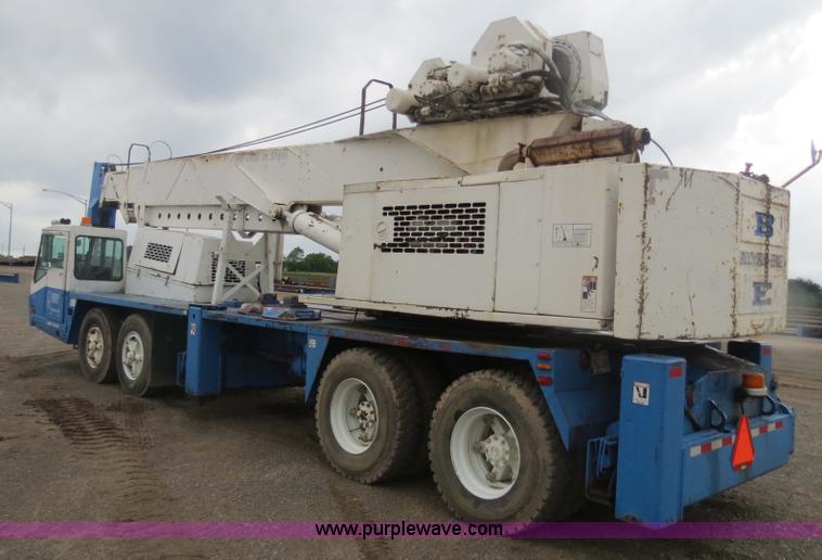 image for item B4783 1968 Bucyrus Erie 45C HydroCrane 30 ton hydraulic truck crane