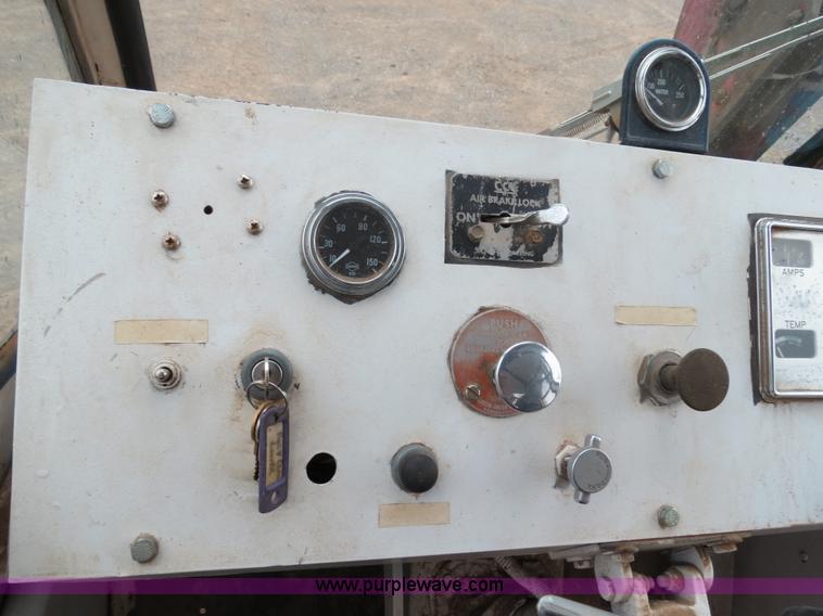 image for item B4783 1968 Bucyrus Erie 45C HydroCrane 30 ton hydraulic truck crane