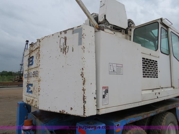 image for item B4783 1968 Bucyrus Erie 45C HydroCrane 30 ton hydraulic truck crane