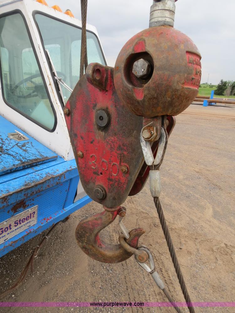 image for item B4783 1968 Bucyrus Erie 45C HydroCrane 30 ton hydraulic truck crane