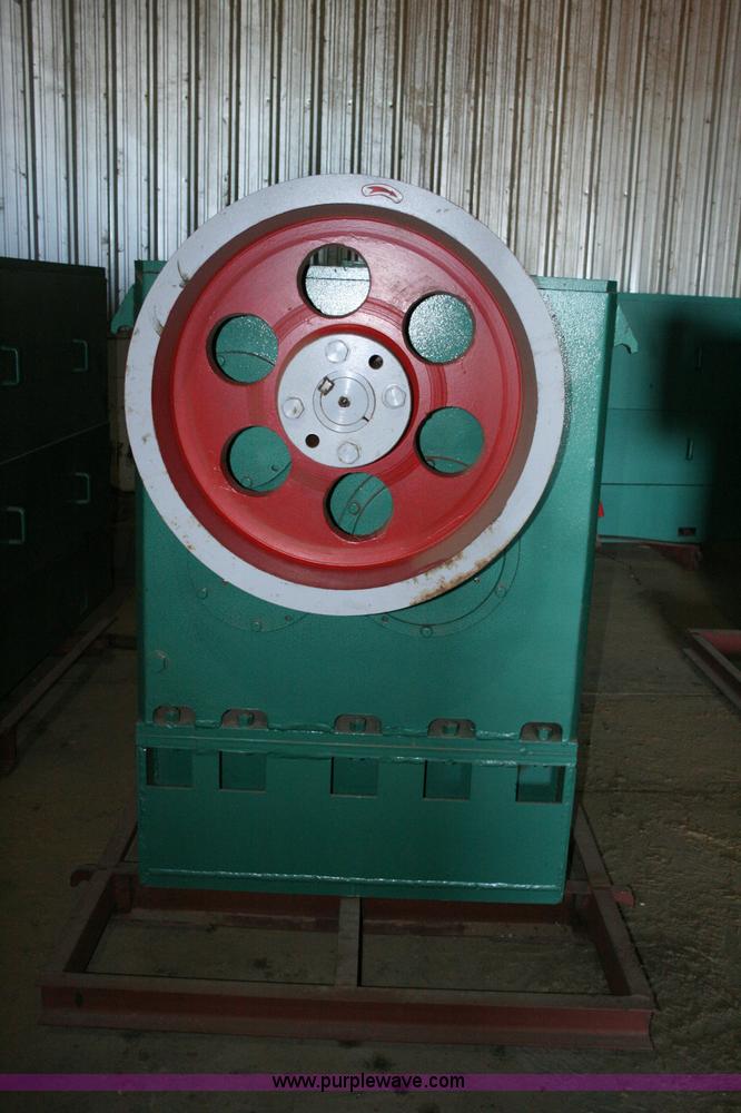 image for item C3571 Sunca ZX28 oil press