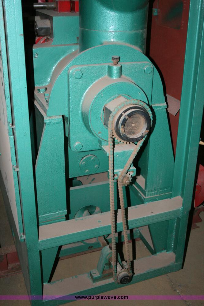image for item C3571 Sunca ZX28 oil press