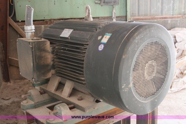 image for item C3571 Sunca ZX28 oil press