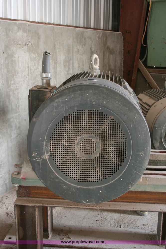 image for item C3571 Sunca ZX28 oil press