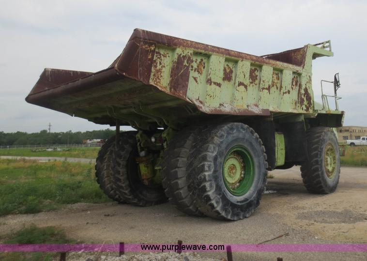 image for item D5997 1993 Terex 55 ton haul truck