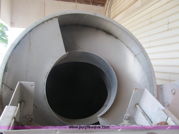 image for item E7538 Speed King stainless steel conveyor mixer and fertilizer hopper with scale