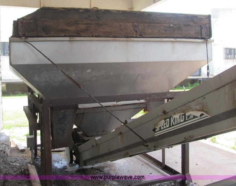 image for item E7538 Speed King stainless steel conveyor mixer and fertilizer hopper with scale
