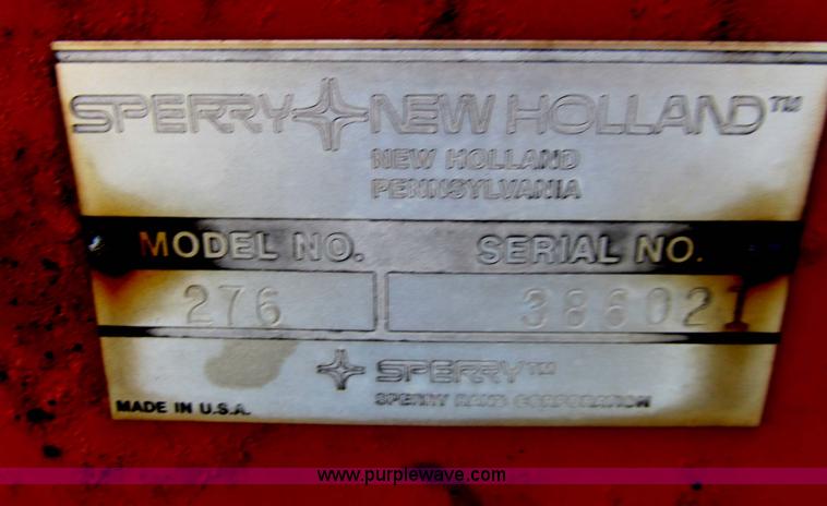 image for item F3192 1976 New Holland 276 small square baler