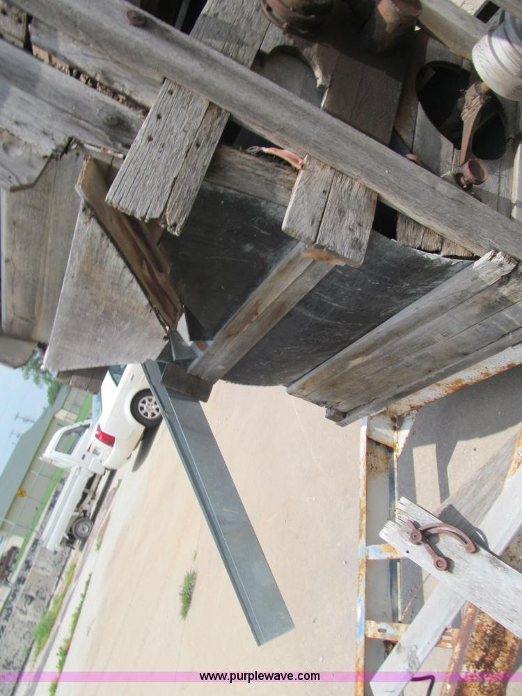 image for item F3199 Sidney Grain Machinery Co. grain cleaner